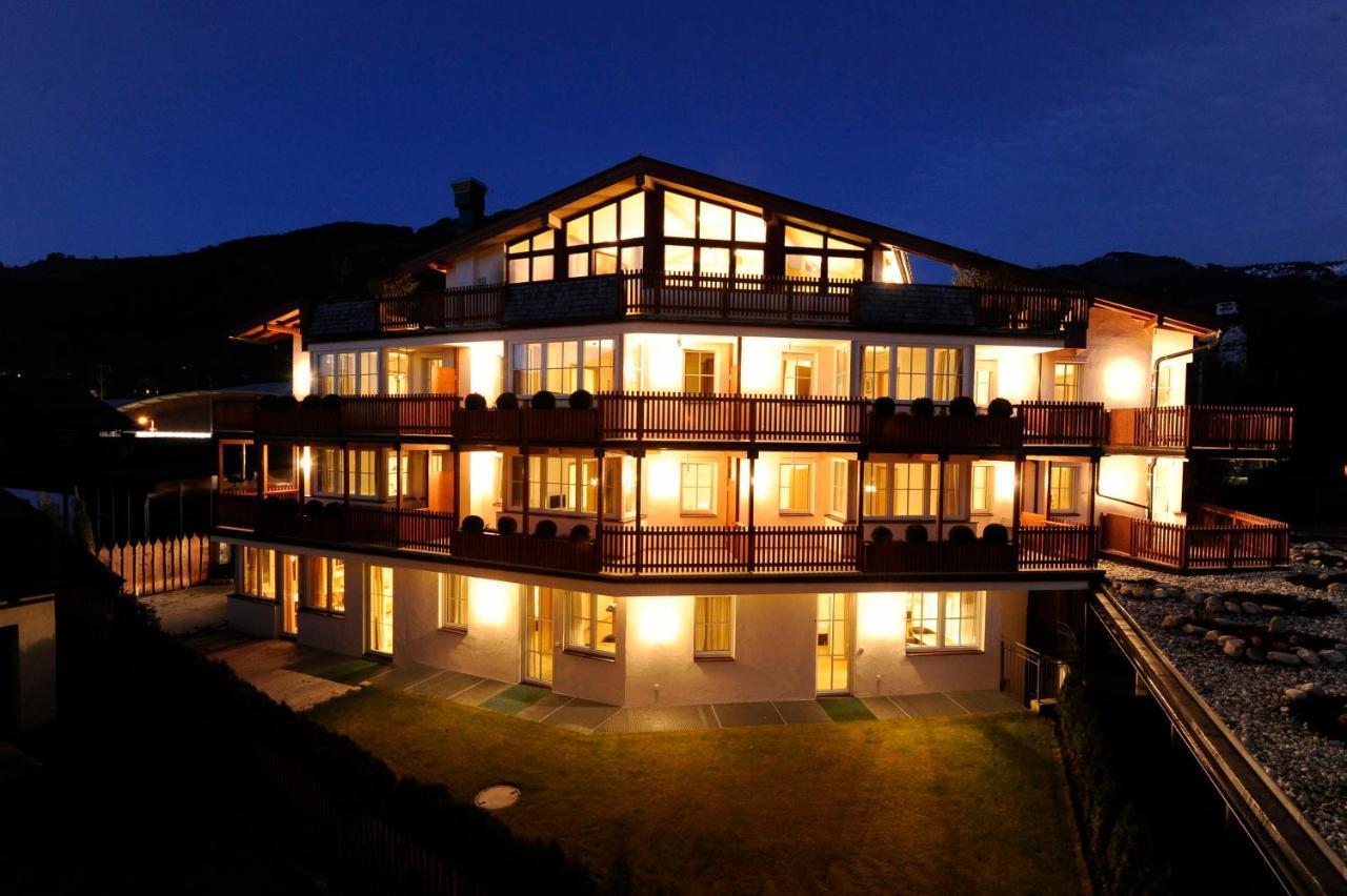 Suiten Am Schloss Kitzbuhel Bagian luar foto
